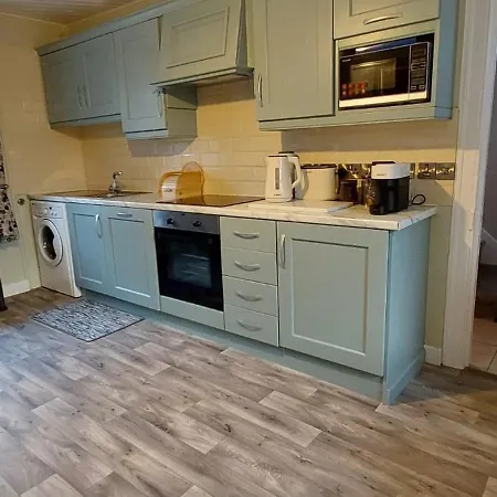 A Classic Donegal Townhouse Донегол