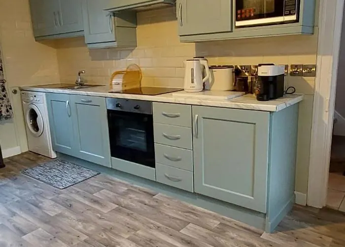 A Classic Donegal Townhouse Донегол