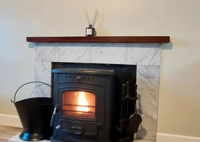 Дом отдыха A Classic Donegal Townhouse Донегол